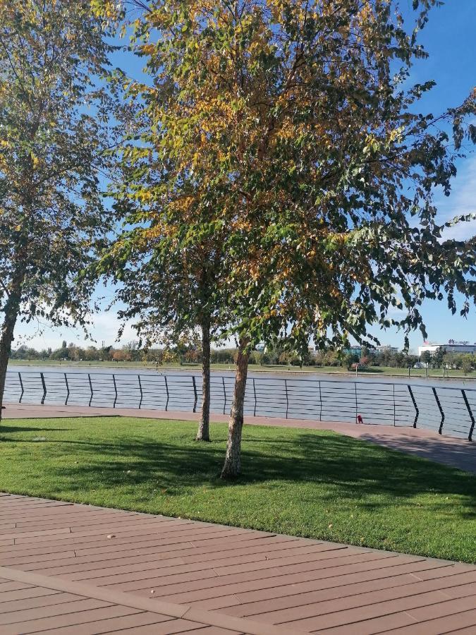 Apartamento Belgrade Waterfront Cozy Symphony 2 Sajmiste Exterior foto